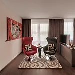 Отель Amedia Luxury Graz, Trademark Collection By Wyndham