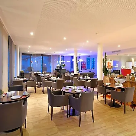 Отель Amedia Luxury Graz, Trademark Collection By Wyndham 4*