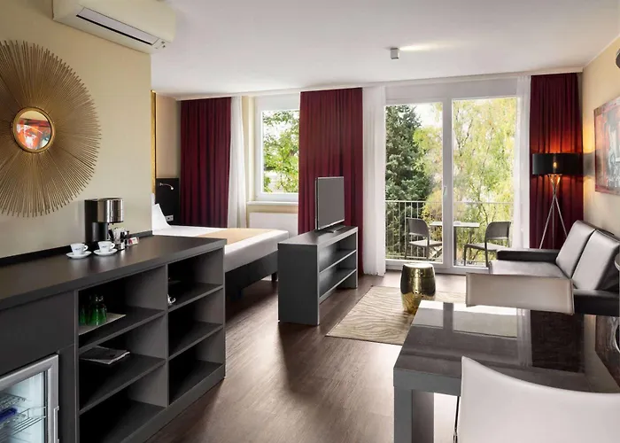 Отель Amedia Luxury Graz, Trademark Collection By Wyndham 4*